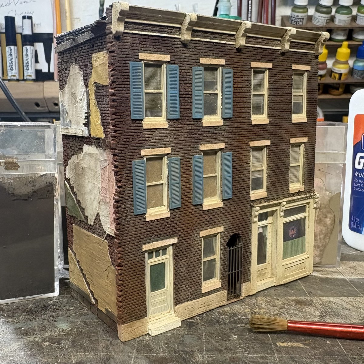restocarp's tweet photo. The next building on The Point is this pair of rowhouses. A bar, a sally port and the remains of a neighboring home. https://t.co/QZ8LfdrnP5