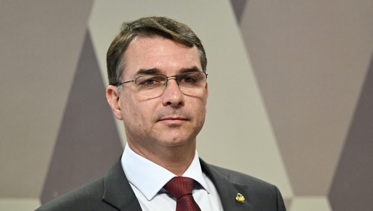 RT do Brasil tweet media