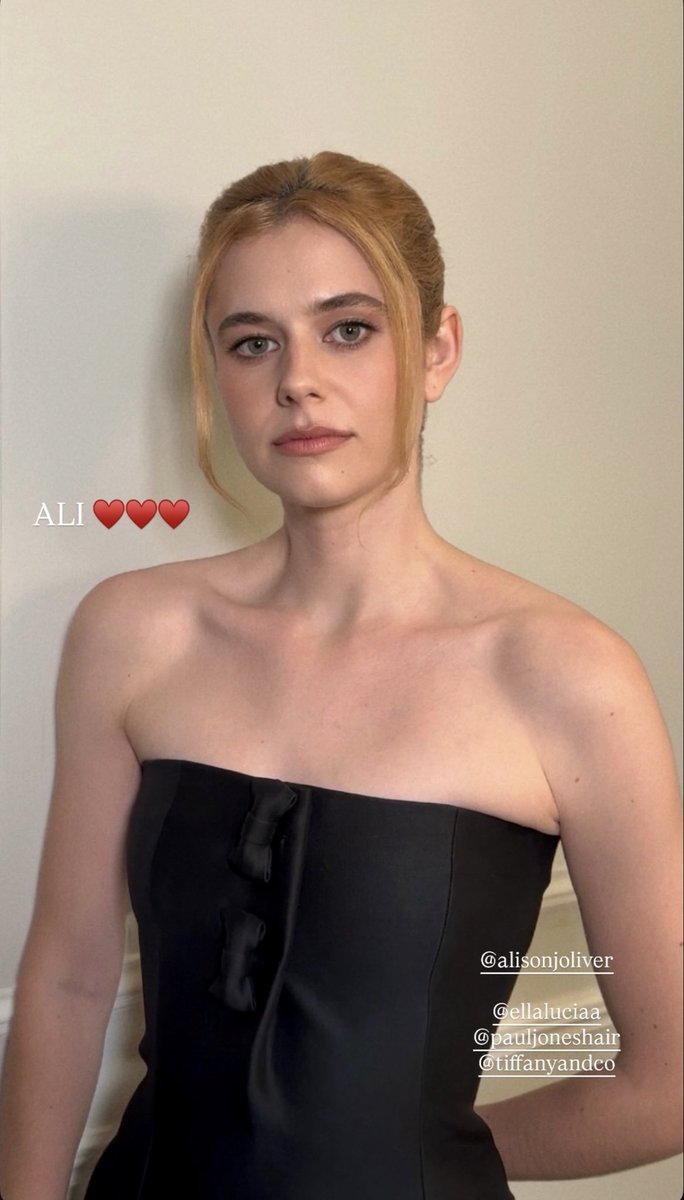 Josh O’Connor & Alison Oliver Updates tweet media