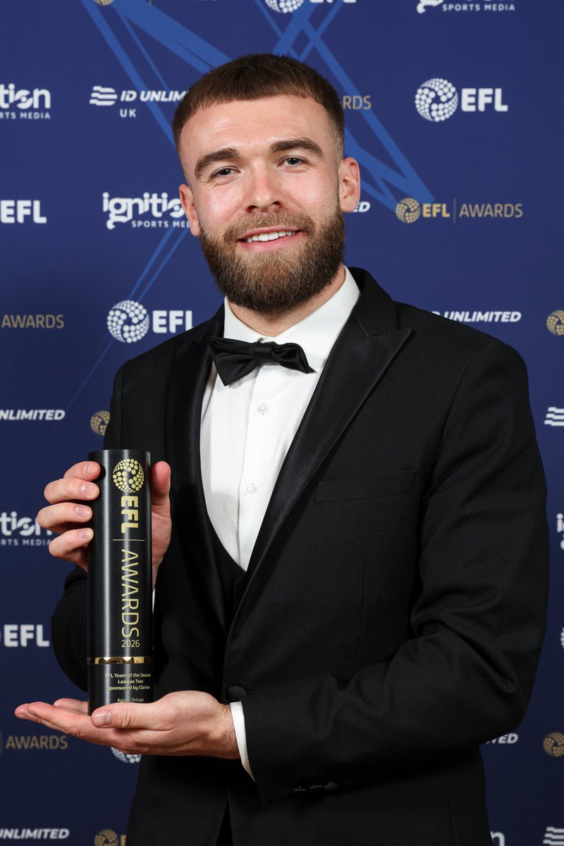 Sky Bet League Two tweet media