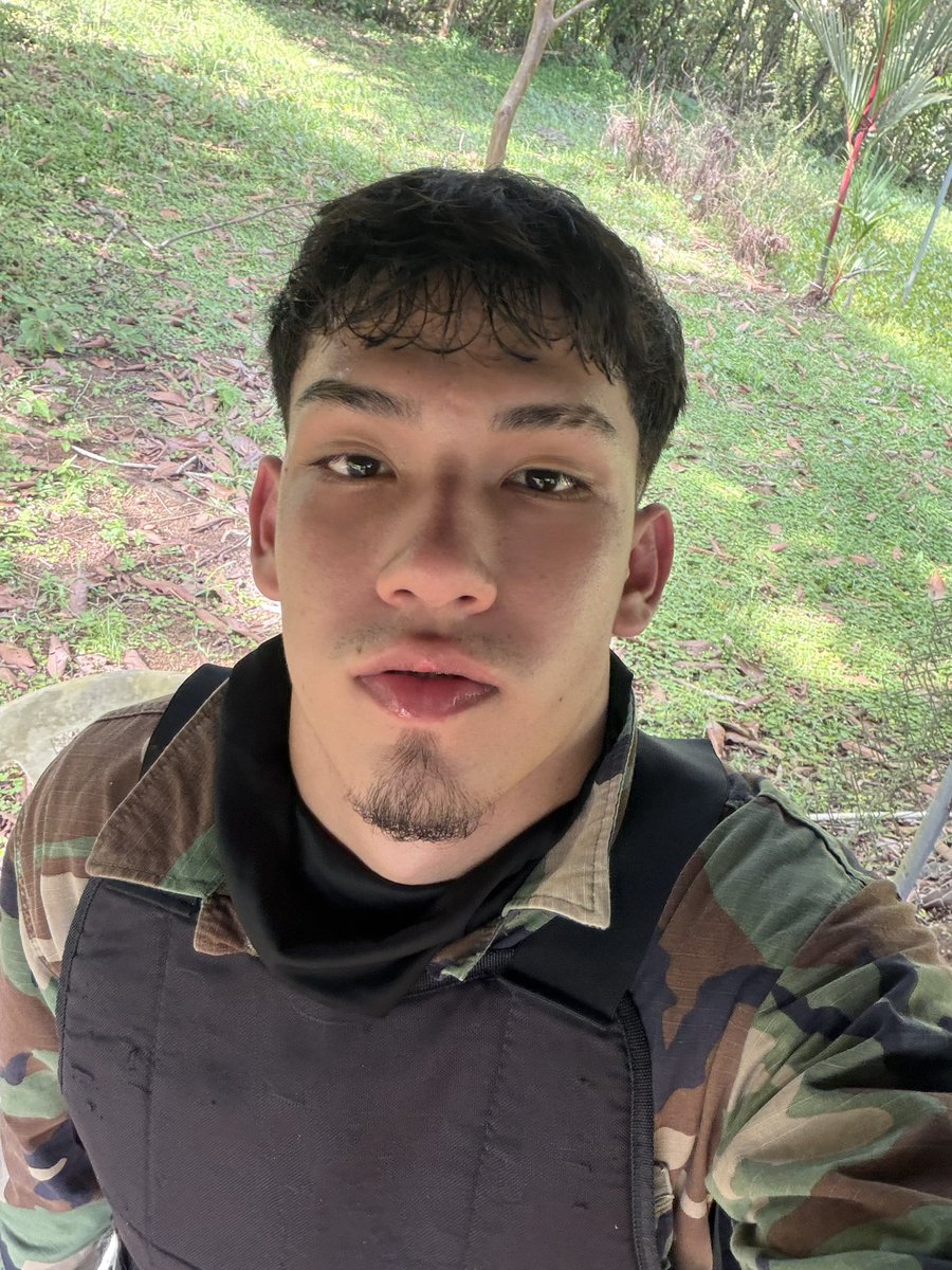 S🤿 (@lhncr_18) on Twitter photo 