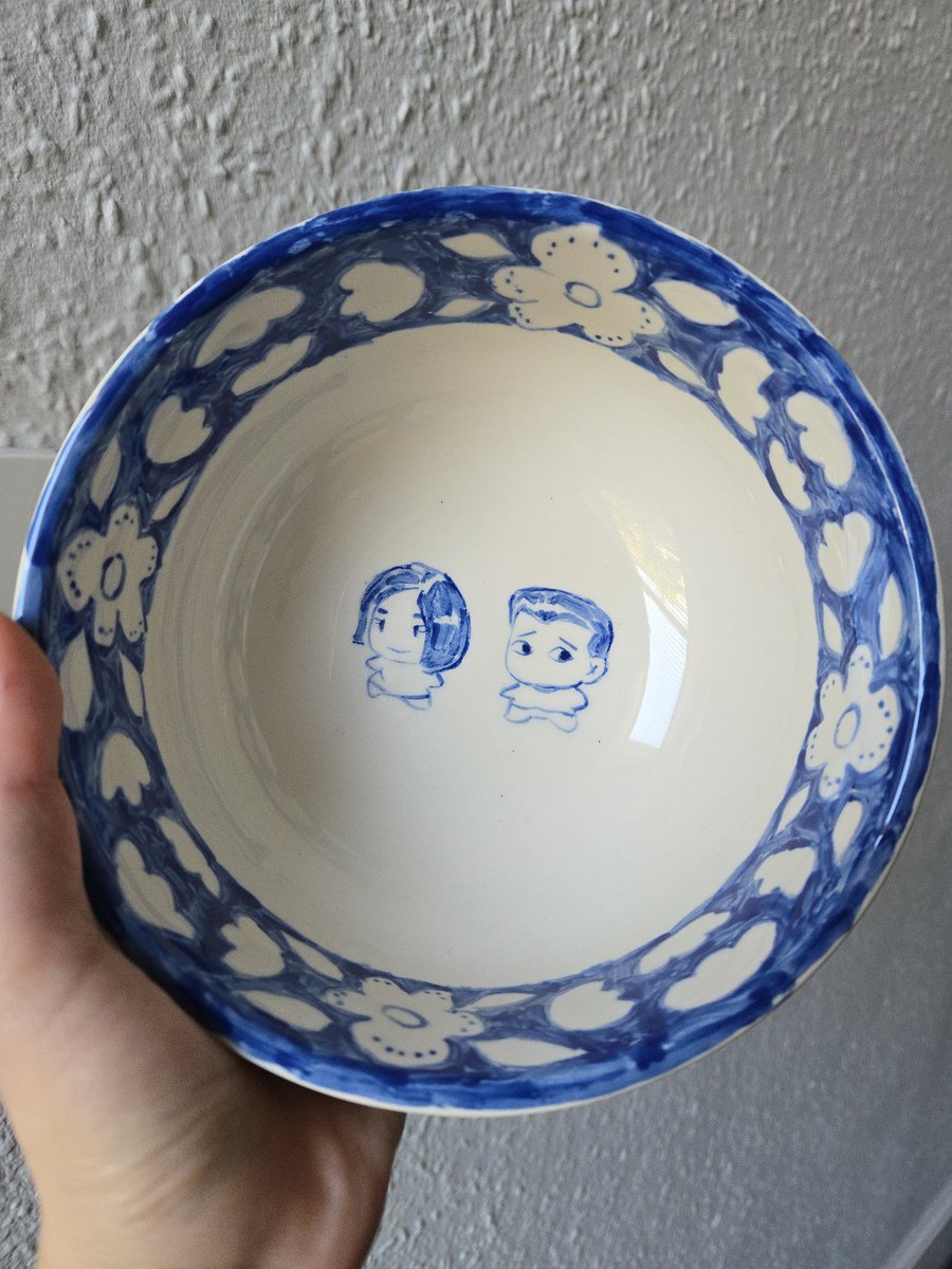 MOOOON. in. tweet media