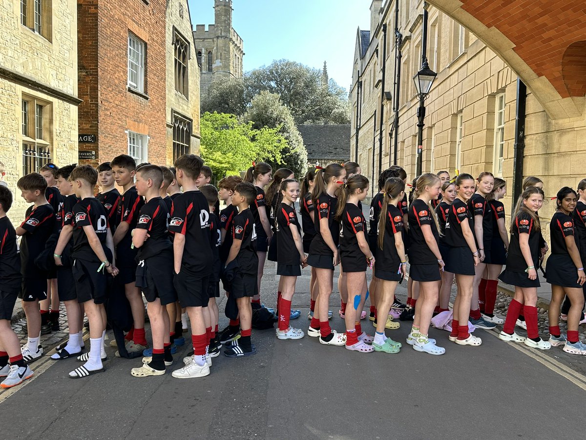BanAcademySport's tweet photo. U12 Tour to Oxford. 
Massive thanks to all our sponsors! 
@Plaswire 
@linseysdoggydaycare 
@GMDS
Thanks also to Richmond Coaches for transporting us safely to Oxford. 
The long journey home starts early tomorrow. https://t.co/5M8QTW7U8T