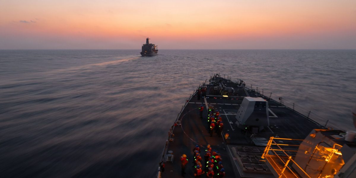 RiskCentre's tweet image. Trump says Marines have seized an Iranian-flagged cargo ship that tried to evade blockade after Navy blew a ‘hole in the engineroom’ dlvr.it/TS6mqQ #Trump #Iran #Navy #GulfofOman #MilitaryAction