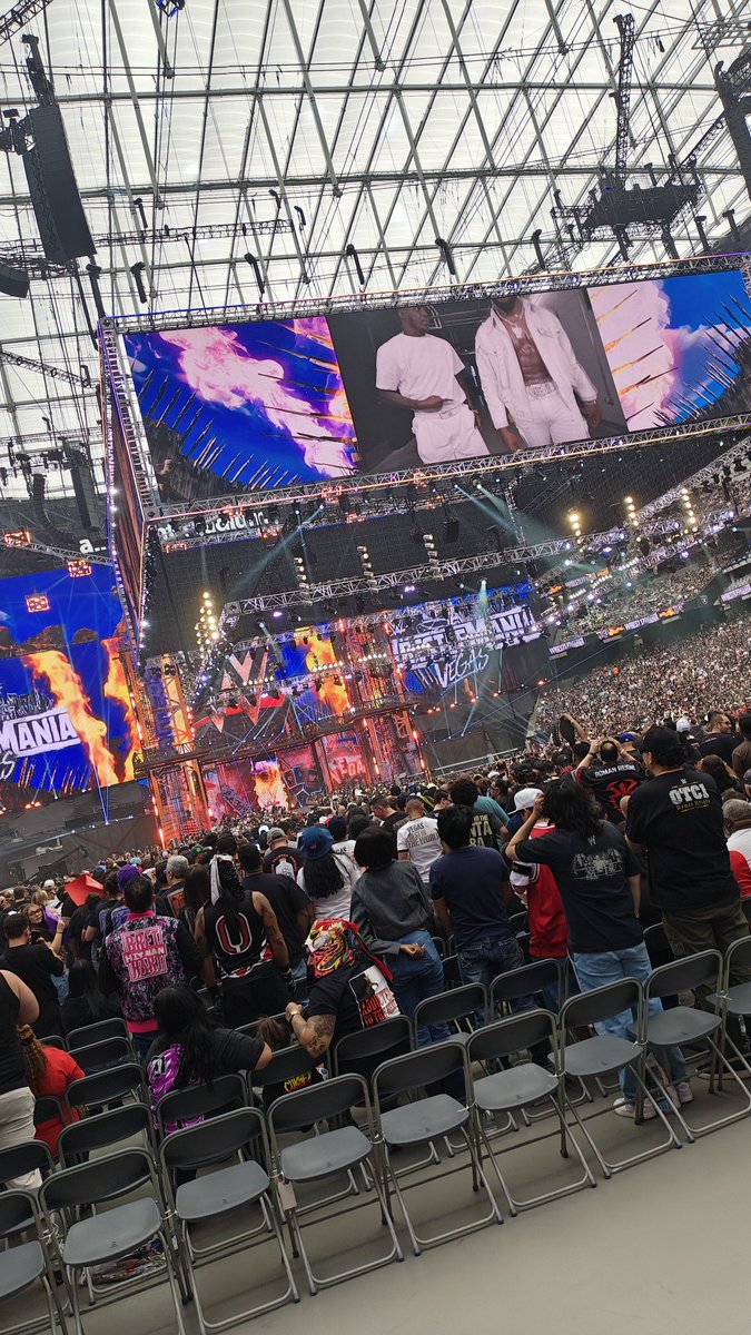Bigg DJS tweet media