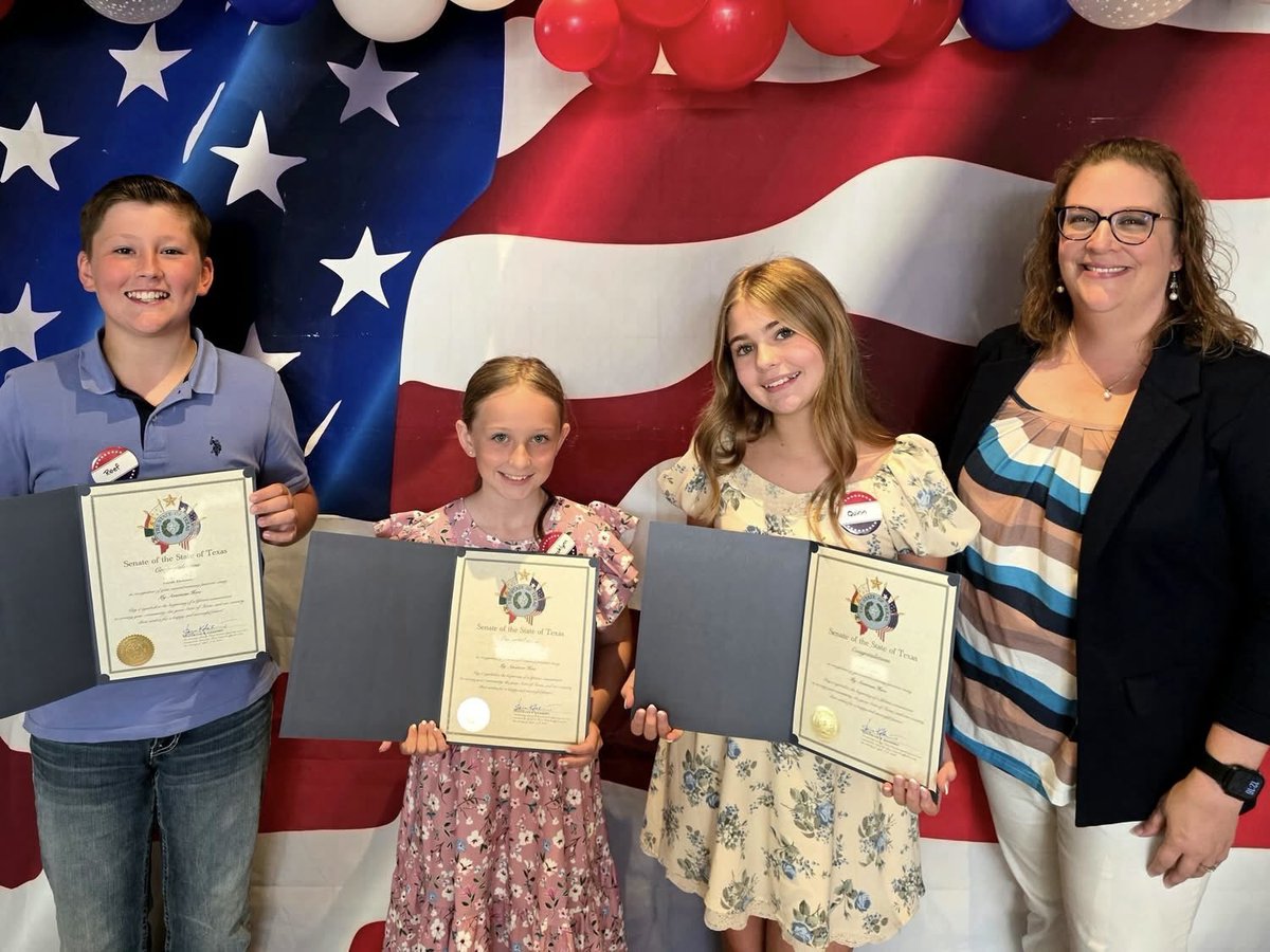 kerriashlock's tweet image. Celebrating students’ hard work was the highlight of this week. Whether award-winning essays by our fifth graders or a culminating lesson on spending and earning with our CARES class, these are the moments that make me proud to be a principal. #ProudPrincipal #CelebratingSuccess