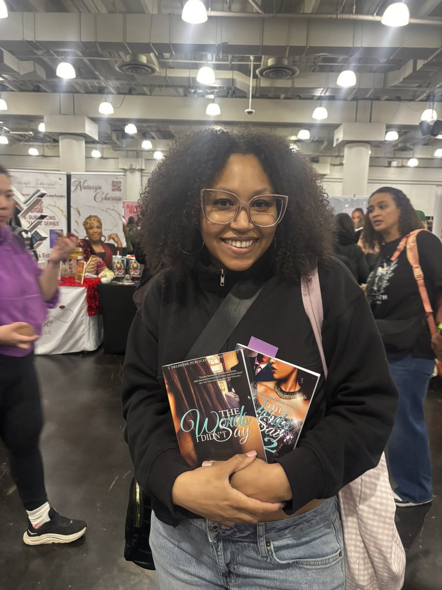 tamikanewhouse's tweet photo. I showed up. Showed out. I’m glowing thanks #BookCon https://t.co/HTvbSDUf1N