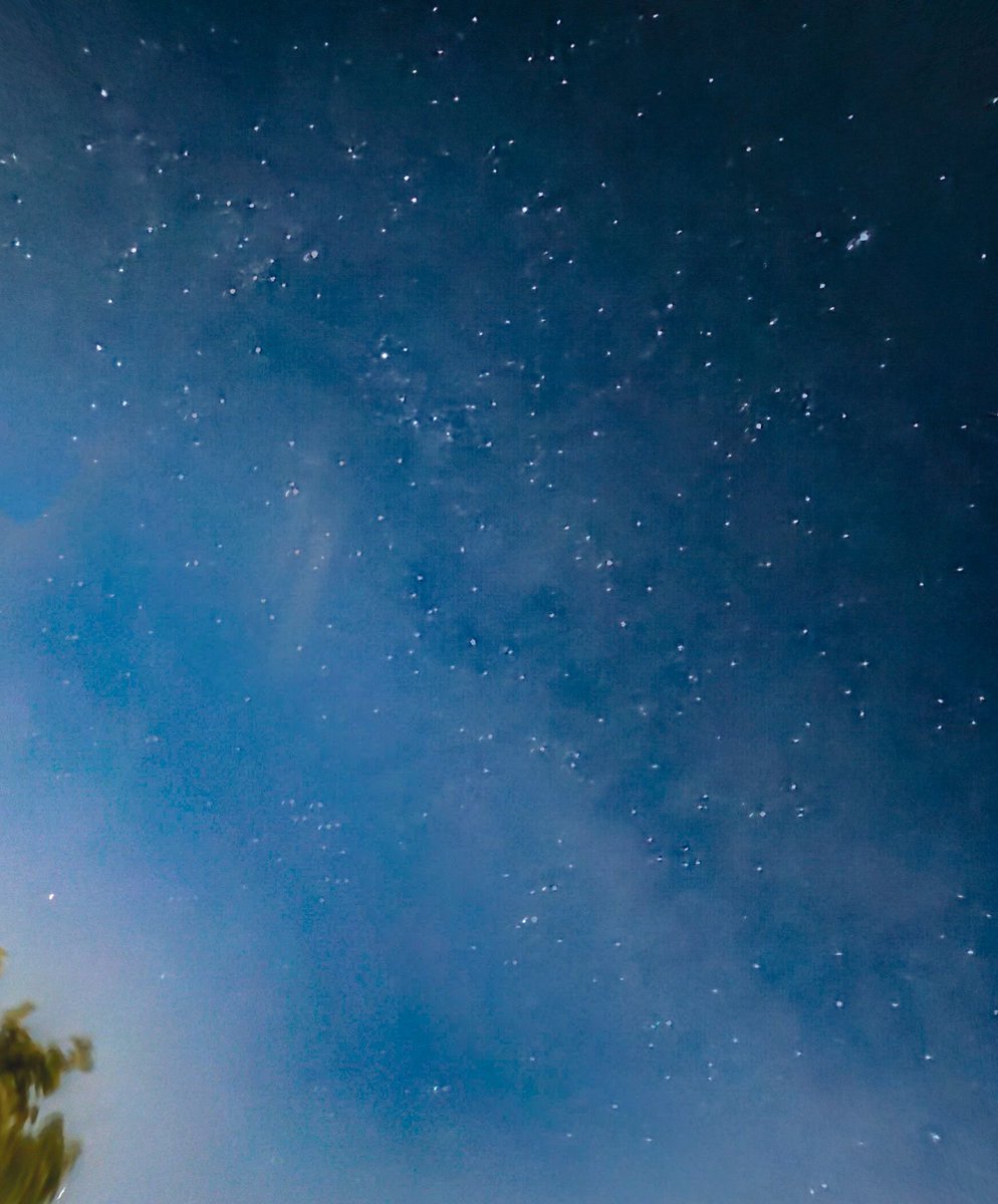 astronomy_dan's tweet photo. Heres a shot of the Beautiful and Majestic Milky way 🌌 ✨️ seen here overhead over Wolverhampton West Midlands UK on 08/07/25. @MoonHourSocial @ThePhotoHour @stormhour #milkyway #thegreatrift #wintertriangle #astronomy #astrophotography #samsunggalaxy #Samsungastronomy https://t.co/L89fdGHcPO