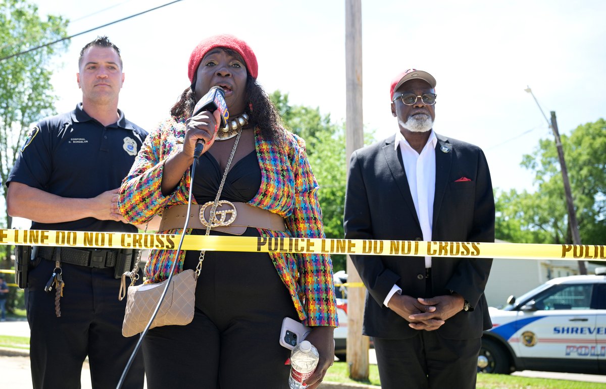 afronews's tweet image. 8 children between the ages of 1 and 14 are dead after a mass shooting in Louisiana, police say
By Gerald Herbert and John Seewer, The Associated Press
ow.ly/sZ6O50YMl5K

#shreveportshooting #gunviolence #tragedy #massshooting #louisiananews