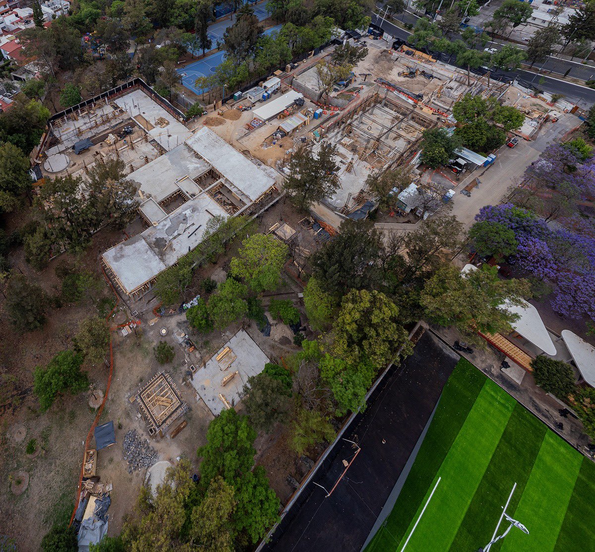 CteCiudAmpAlpes's tweet photo. Exigimos que el @GobCDMX publique la información completa de la UTOPIAS en el parque Las Águilas y facilite el acceso para verificar la salud del arbolado y áreas verdes @AAO9058 @Noutopiajapon @LopezCasarinJ @AmplLas @PORLASAGUILAS @LomasAguilas @EnlaceTAguilas @DenunciamosCdMx https://t.co/LbvBeyLPqb