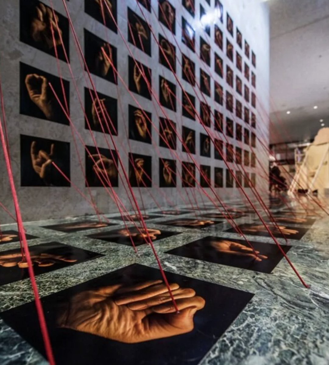 Montreal's tweet image. Montréal’s "Art Souterrain" is back! 🎨

Artists from around the world are showcased in downtown public spaces, many connected to the city’s famed Underground Pedestrian Network.

╰┈➤ mtl.org/en/experience/…

📷 Samuel Boisvert #montreal #art