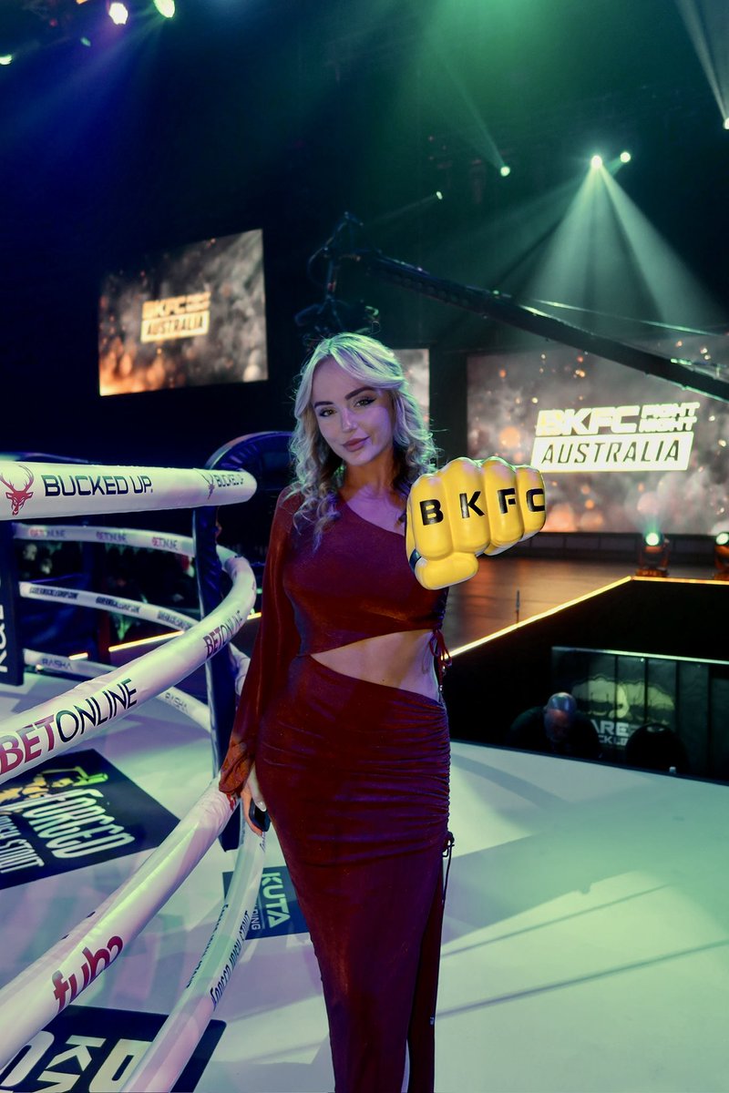 MoniqueBovino's tweet photo. Incredible night hosting for @bareknucklefc @bareknucklefcaustralia ๐ค
One of my favourite shows Iโve hosted to date ๐ซก
๐บ @foxsportsaus @maineventtv @dazn @fitetv
@bareknucklefc @bareknucklefcaustralia #bkfc #knuckleup https://t.co/71FuZk45sq