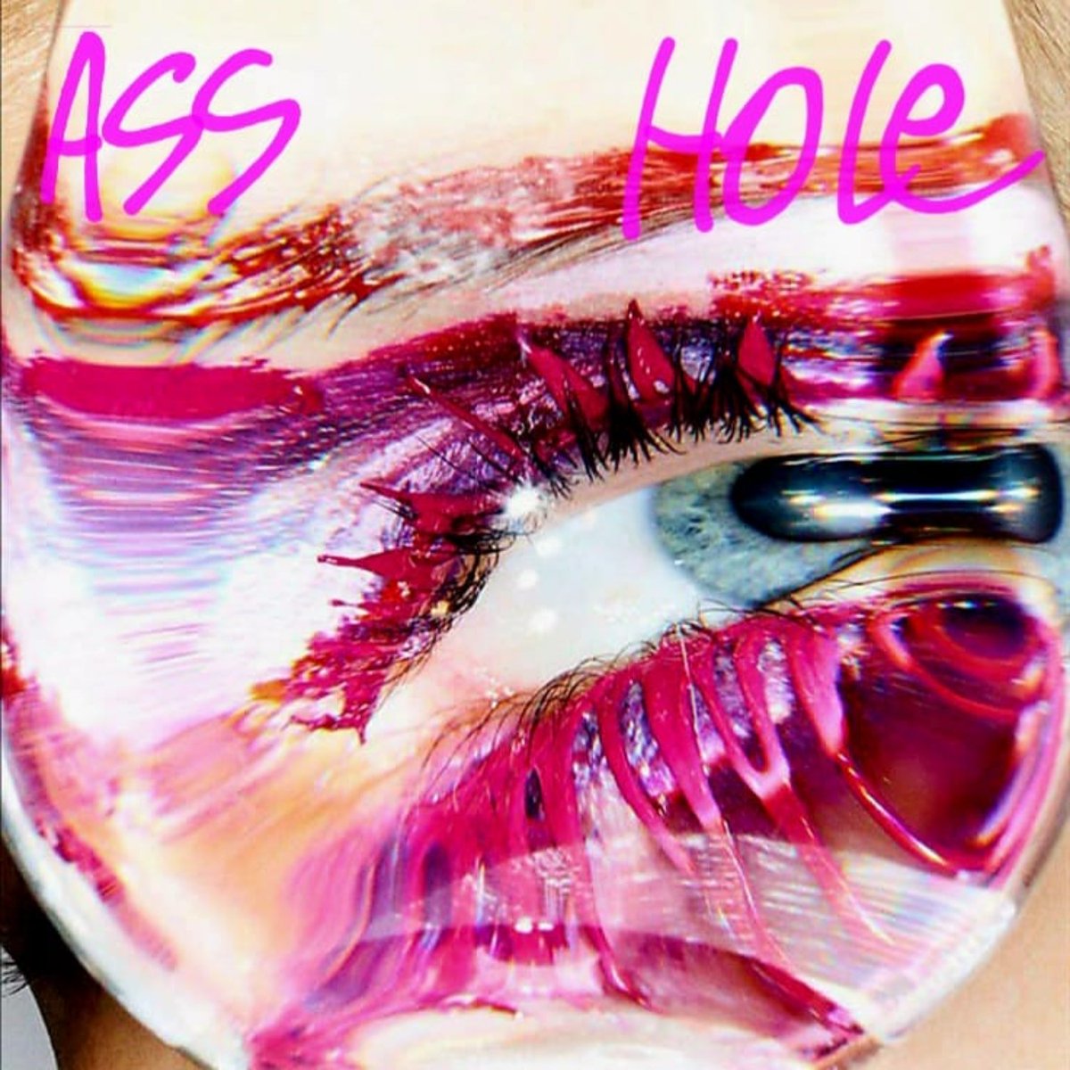 'ASS HOLE' is out NOW! 
open.spotify.com/playlist/1RPXJ…