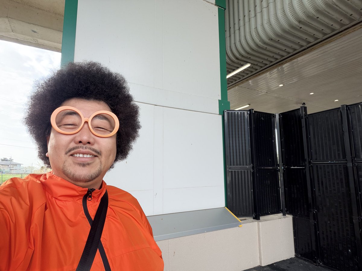 eradio_official's tweet image. おはようございます
体重100kgバツイチ子持ちMC MORIYAです

さて、本日の駅前リポートはどこからでしょうか？
　
駅前リポート13周目/97駅目🚃

#eradio #fm滋賀 #style #mcmoriya #駅前リポート