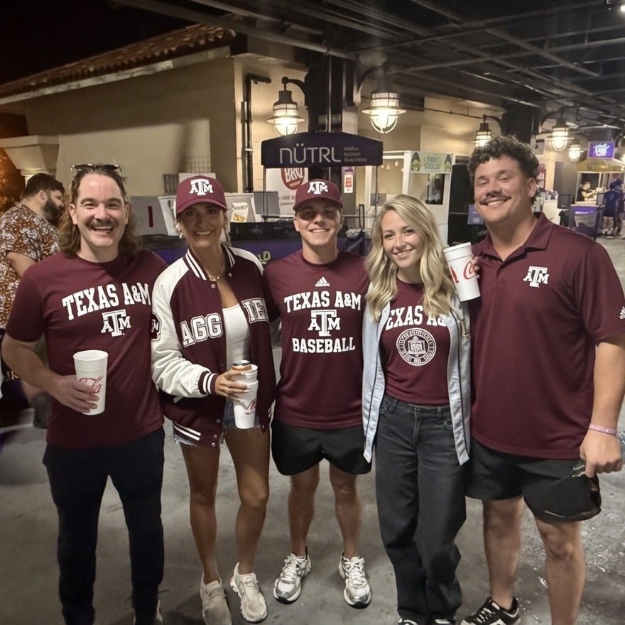 Geaux fk yourself LoSerU tweet media