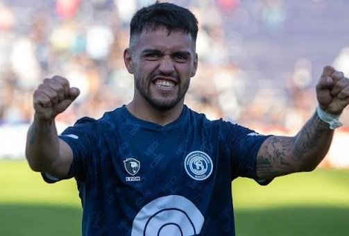 every day a random player of CSIR tweet media