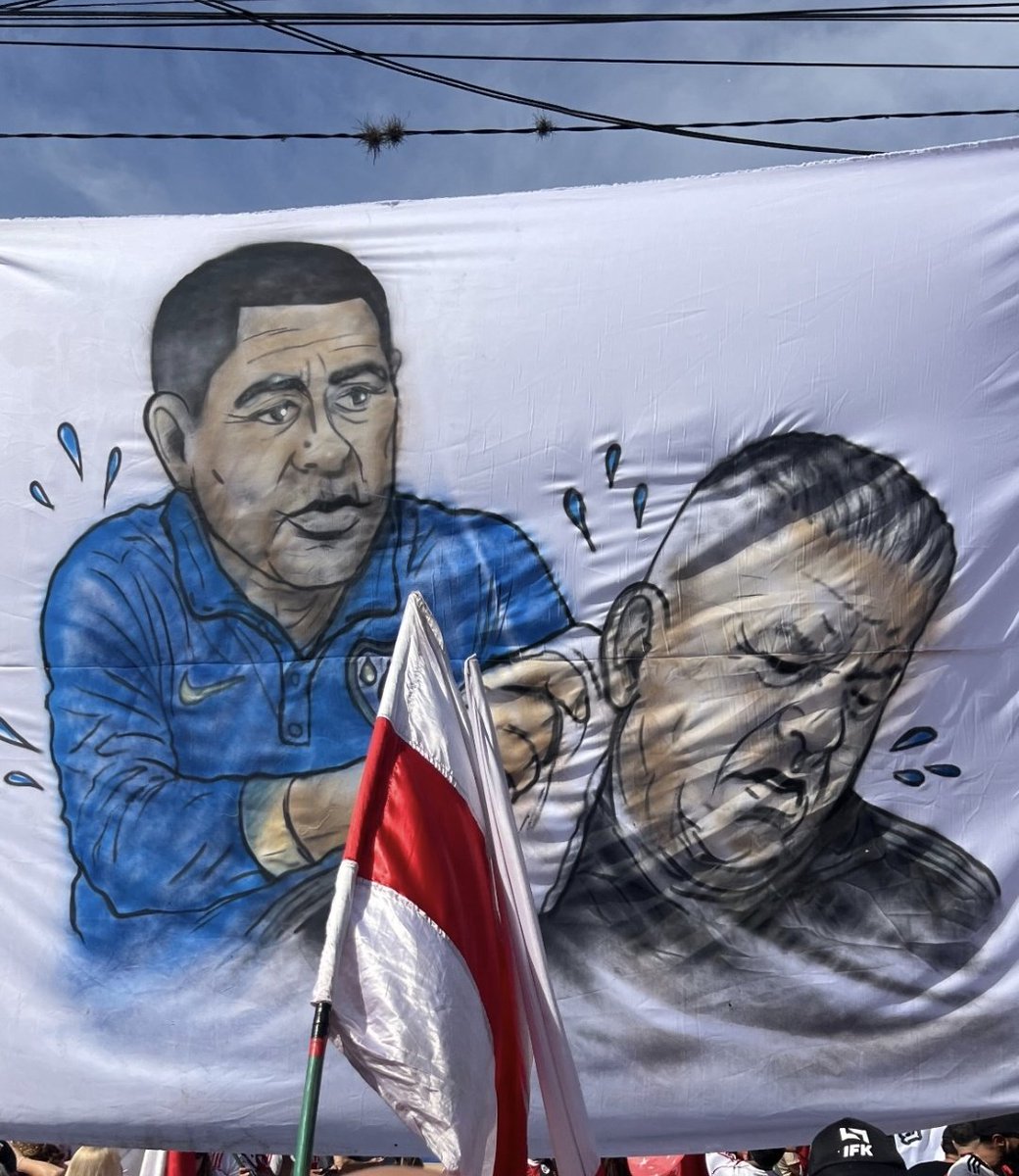 𝕮𝖍𝖔𝖒𝖎 🇦🇷 tweet media