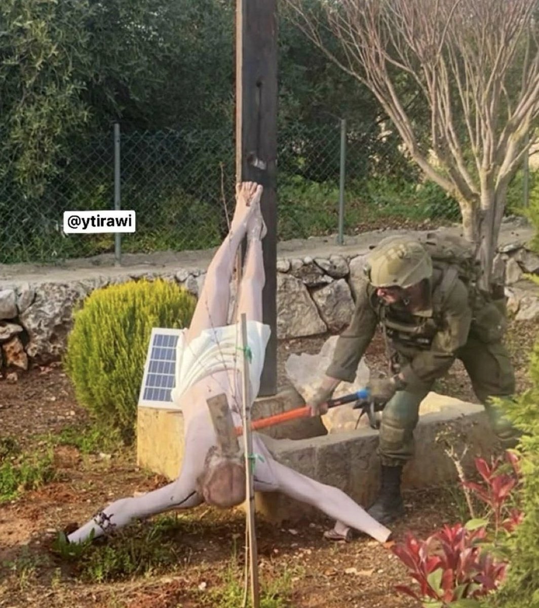 Catholic Arena tweet media