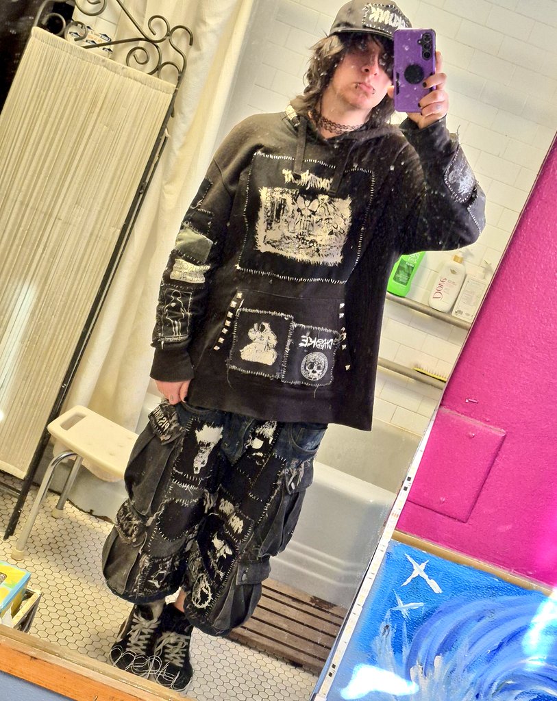 Ash Bricky tweet media