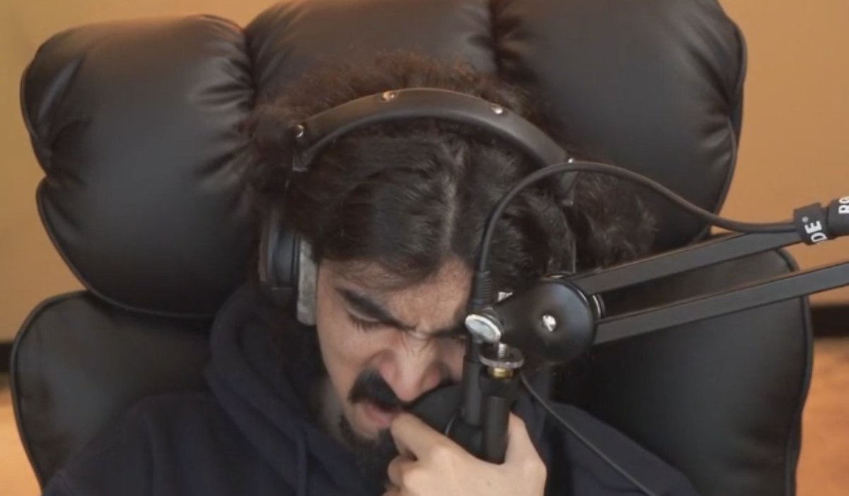 aubae tweet media