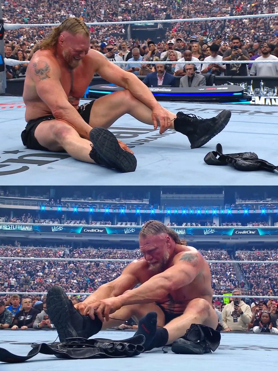 KetchleyShane's tweet photo. Thankyou Brock! 
#wrestlemania https://t.co/xkJ1Hqsy4V