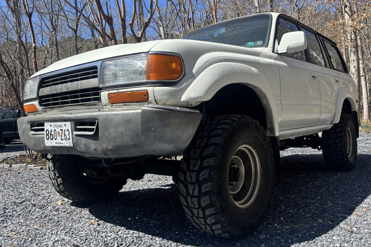 Bring a Trailer tweet media