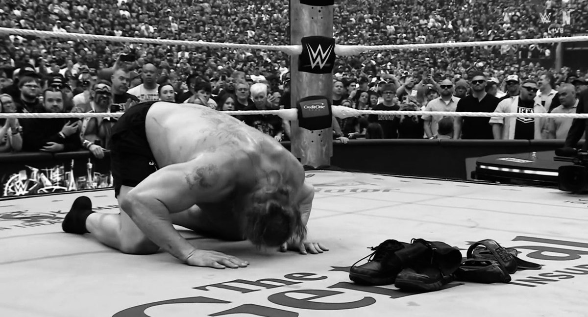 من القادم 
#WrestleMania