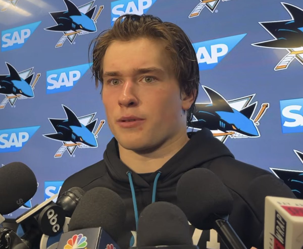 he cannot control his eyebrow