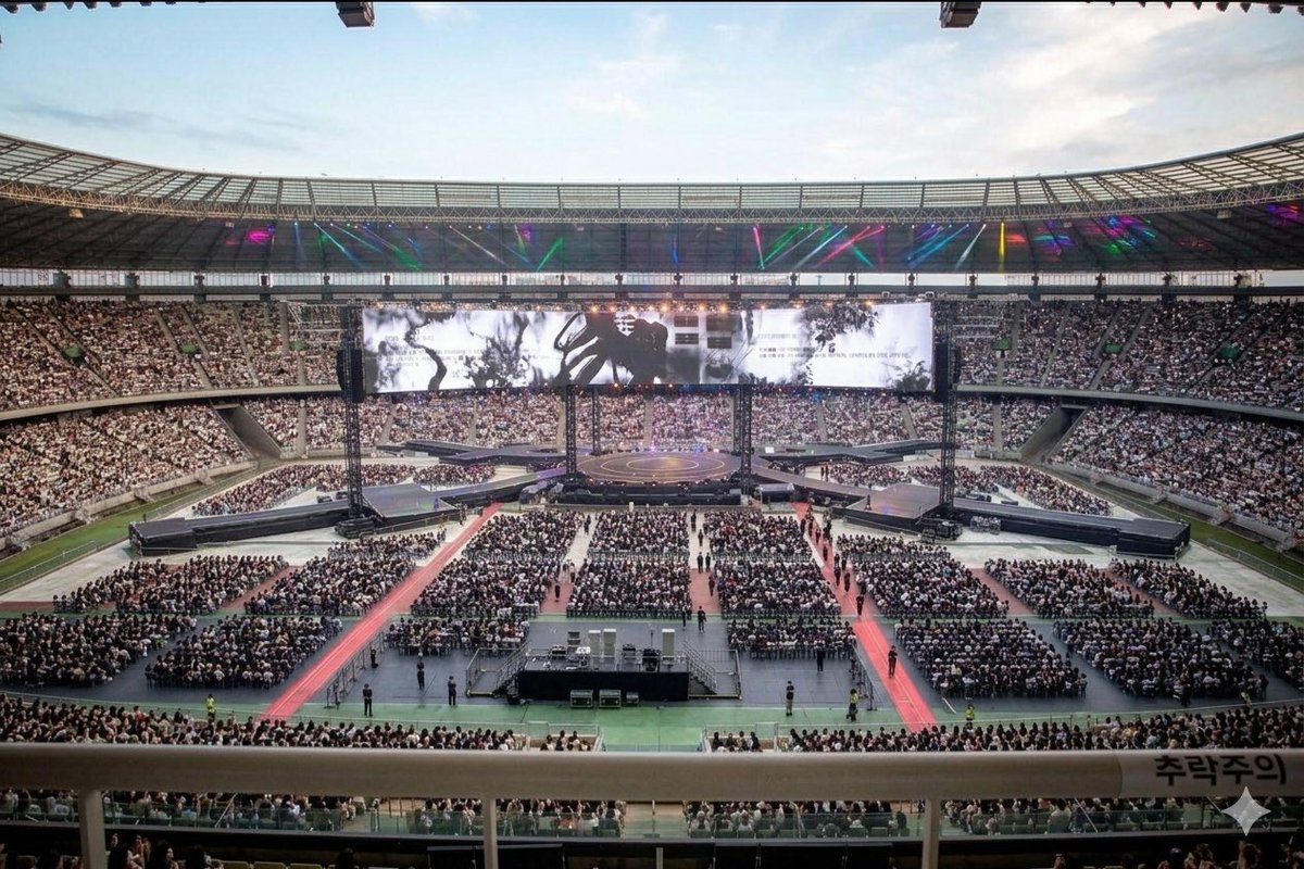 Robério vai ver BTS⟭⟬⁷ tweet media