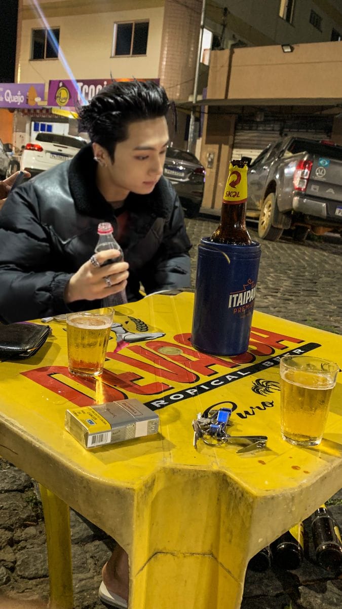 kelli 𑣲 sevEN tweet media