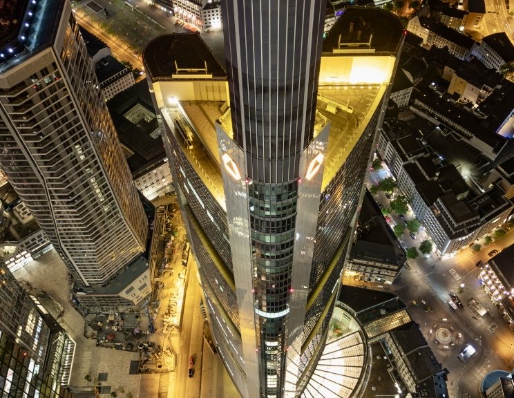 HeineGiessen's tweet image. Have a good night #Europe 🇪🇺#Germany🇩🇪#Ukraine🇺🇦 
youtu.be/kjX9QAGwiK8?si…

Frankfurt Main ❤️