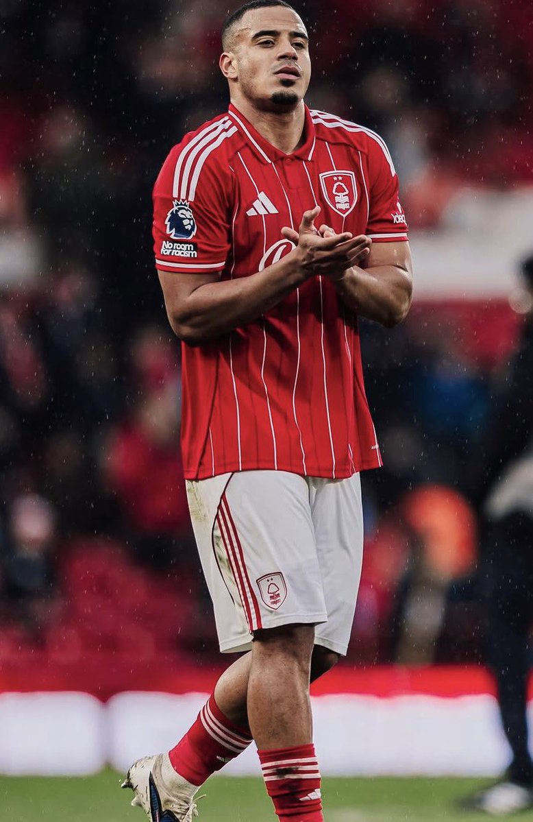 Georgebloor12's tweet image. -Four top top centre backs!!

I believe Chelsea should inquire for all of these players. I’d happily take any of the 4 as I believe there so much better then what we’ve got. 

I’d lean more towards Bremer/murillo as I believe that’s more realistic and suit us. 

#chelsea