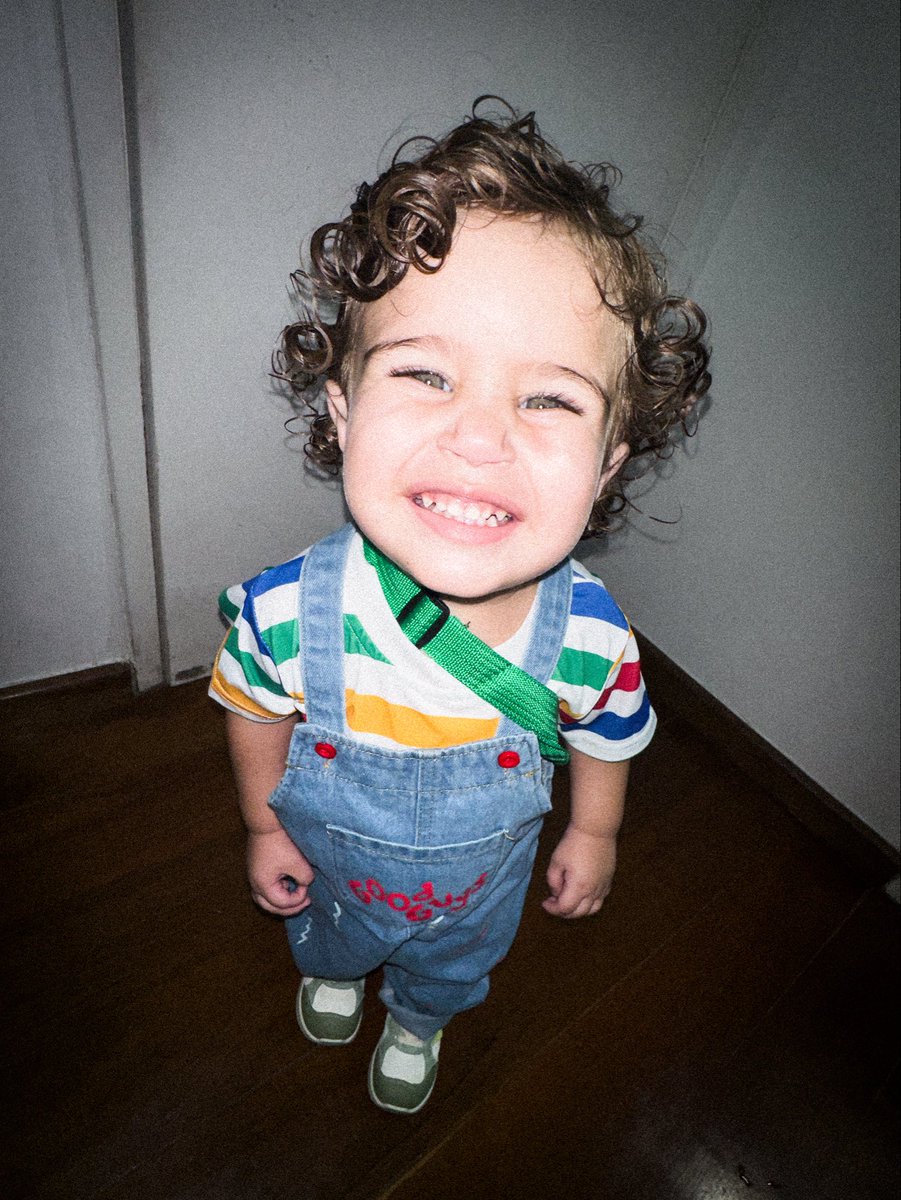 Essa coisa linda tá indo dar pinta em Recife com a mamãe ❤️🤏