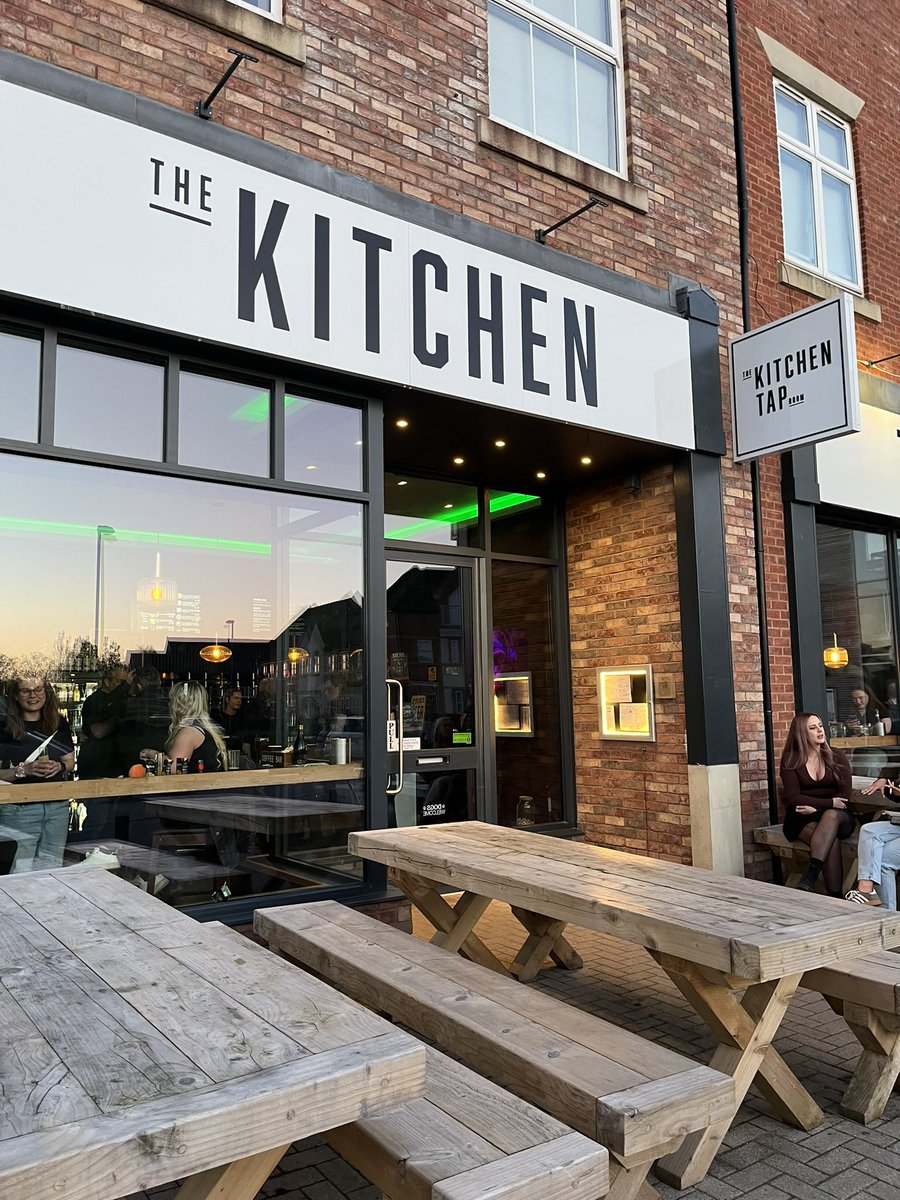 TomBiddleBand's tweet photo. Had a great night last night at the Kitchen Tap in Buckshaw Village! https://t.co/OAUegPhC0C