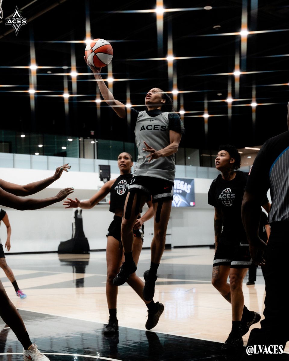 Las Vegas Aces tweet media