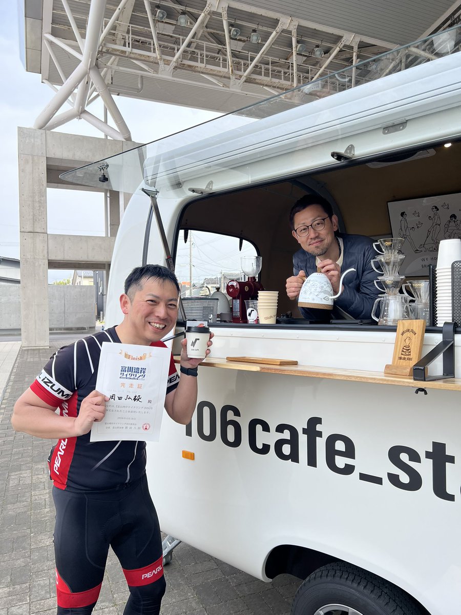 okaky's tweet photo. 昨日は年一の恒例行事になってきた、富山湾岸サイクリングの180kmコースへ！
.
イベント中、なかなか立山連峰を見ることはできなかけど、大会関係者の皆様のお陰で、とっても楽しく走ることができました！今年もありがとうございま��た！！
.
#富山湾岸サイクリング
#ナショナルサイクルルート
#富山 https://t.co/j3FA8bBM42