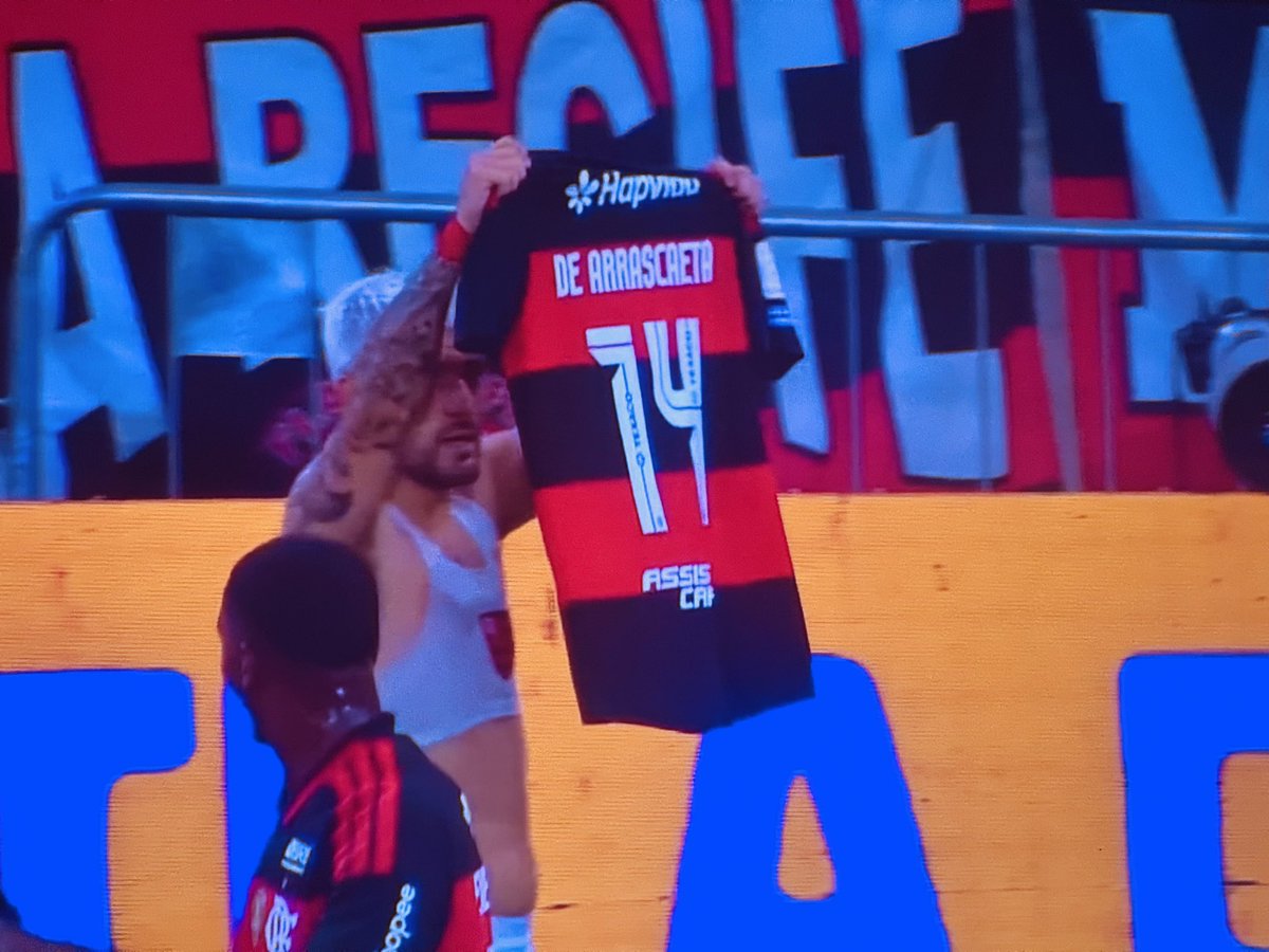 Que comemoração maravilhosa do Arrascaeta.

🥹❤️