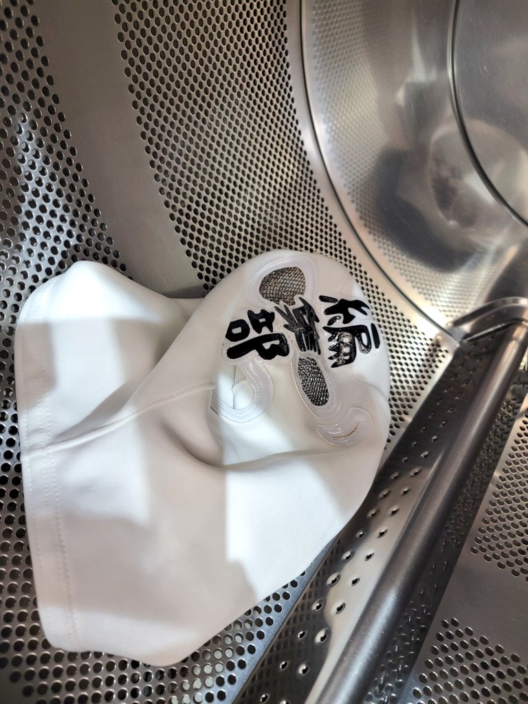 おはようございます！
今日は4/20の月曜日ですね、天気は曇りだけど晴れるみたい🤔⛅

昨日は久々のフルホル調でしたが、やはり疲労感は段違いですなw
ついつい楽しくて気合いを入れすぎたのかもしれない…🤔

まぁ帰宅後即寝て今なので、睡眠時間はバッチリよ🙆🙆

そんな今日は事務所へ🚗～