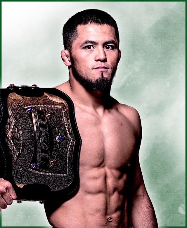 ノックバック武田 tweet media