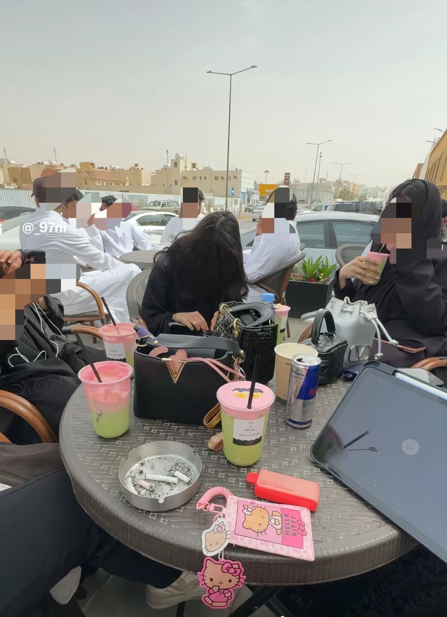 نُــوف tweet media