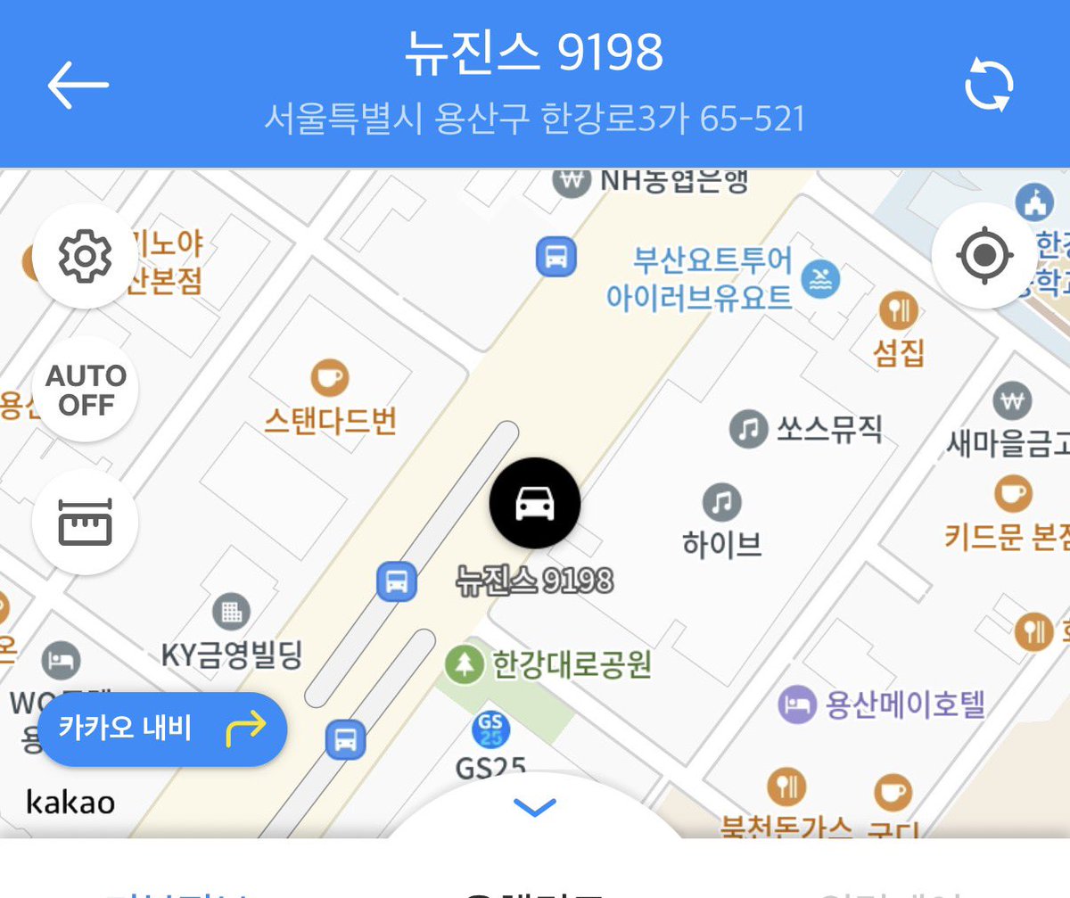 newjeanstruck's tweet photo. 4월 20일 월요일 오늘도 오전10시부터 뉴진스 응원 래핑버스 하이브 앞 정차중입니다!

뉴진스 5인 완전체의 구 작업물과 음원이 아닌, 2025년 12월 29일 이후의 모든 하이브 어도어 컨텐츠를 보이콧합니다.

#FreeNewJeans
#NoDanielleNoNewJeans
#AllDoorsAreClosed https://t.co/HcXMs8pxwW