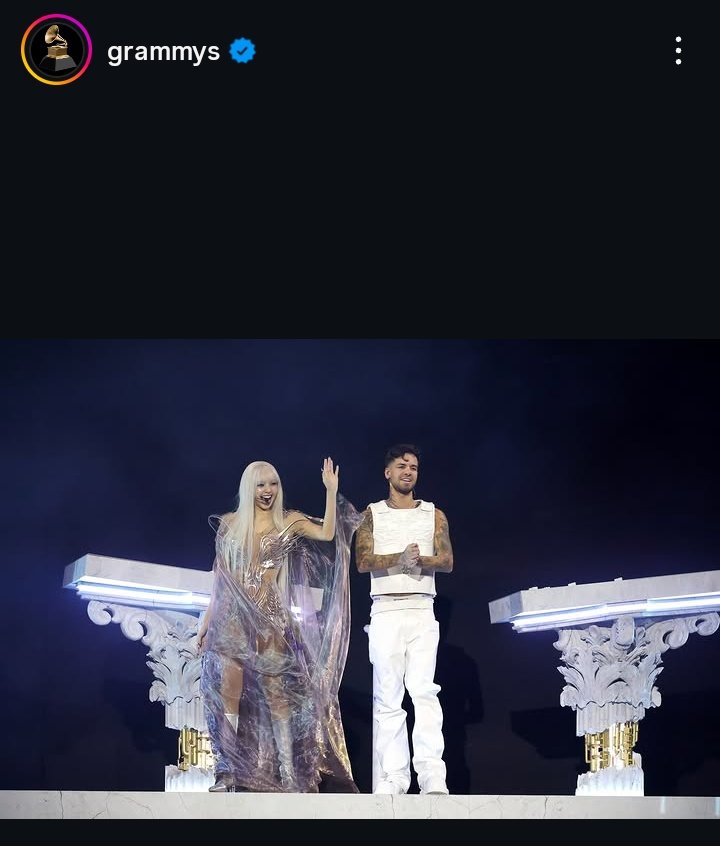 LISANATIONS tweet media