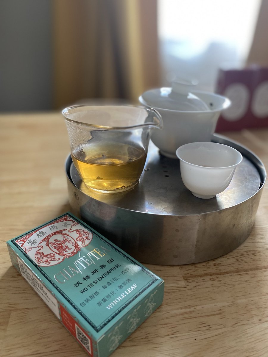 土日はイベントお疲れ様でした。

大好きなお茶屋さんの新茶をお迎えできたり。
初めて出会うお茶屋さんがあったり。
また会いたいなあって思ってた茶友が元気にしてて安心したり。

充実した時間をありがとうございました🌿

老丛 杏仁香　甜竹坑　軽火　2026春