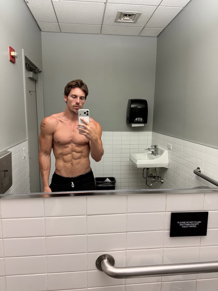 Greg O'Gallagher tweet media