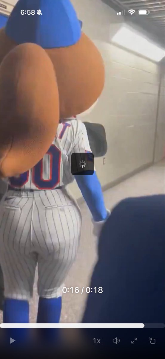 TheMarioUniver1's tweet photo. "How ass are the Mets?" https://t.co/aaGLv9pESS