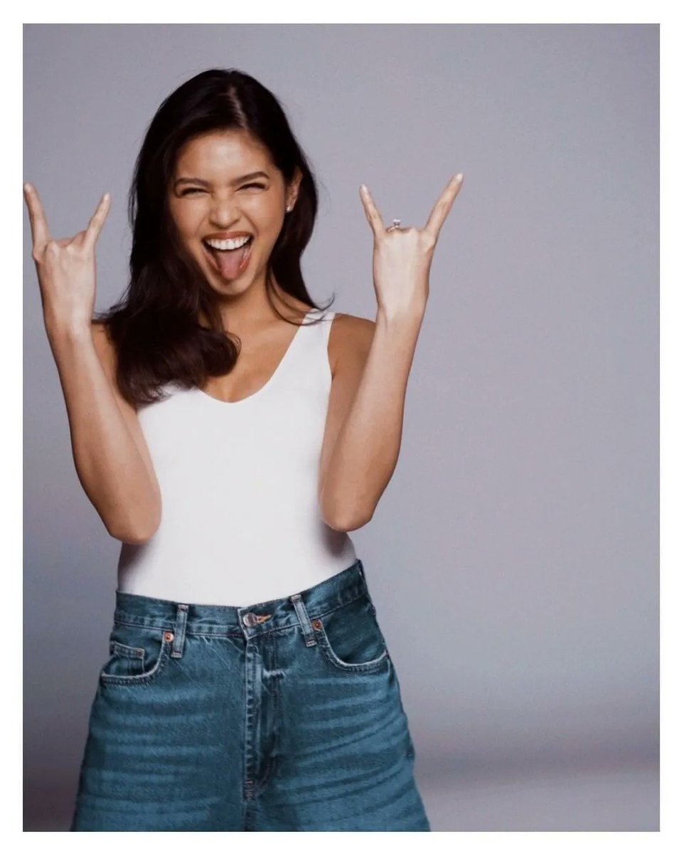 Goodmorning! Goodmorning! 
Goodmorning, Nicomaine 😘💛😌

Happy Monday! 
"Every morning is a fresh beginning. Every day is the world made new."🤟
Stay safe. Stay healthy. Stay happy. 

<a href="/mainedcm/">Maine Mendoza</a> | #MaineMendoza