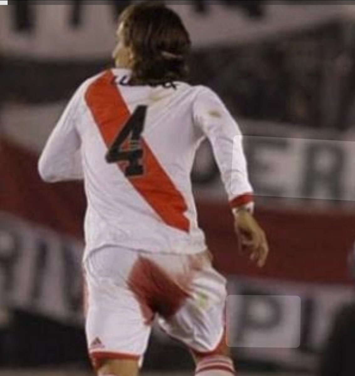 fabio_gonzal's tweet photo. @DistasioNicolas @esetalhernan Otro que se va a dormir con la pija de King Kong adentro #Distasio https://t.co/jdFXBHtB8T