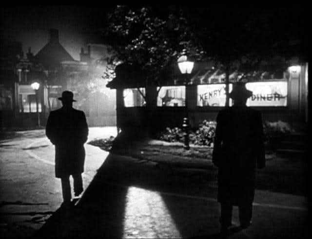 ECrowens's tweet image. #caption #contest #captioncontest #captionsplease #captions wanted #captionthis #captionforinsta #storyprompt #storyprompts #wrongway #wrongturn #wrongnumber #wrongplace #wrongplacewrongtime #wronganswer #wronganswers #wronganswersonly #noir #filmnoir #edwardhopper