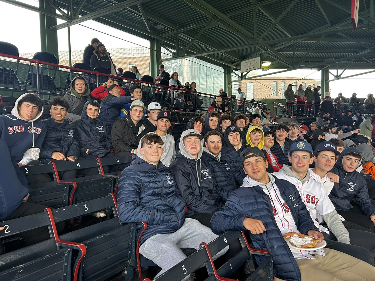 FHSCoachZBrown's tweet image. 🚨 Franklin HS ⚾️ Team Spotlight 🚨 

Great way to kick off April Vacation week of games then with a Team trip to Fenway Park w/ a great meal at the Stockyard! Thank you boosters and parents for making this possible! Just an all around great day! Lot of laughs!

#PantherPride