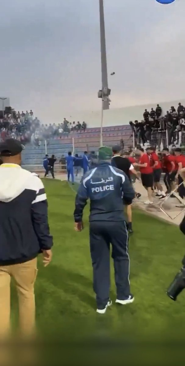 Mo80dou's tweet photo. Quand c’est les autres → ‘violence inacceptable’
Quand c’est chez toi → ‘émotion du football’
Cette hypocrisie doit s’arrêter. https://t.co/SZaAFhvFY7